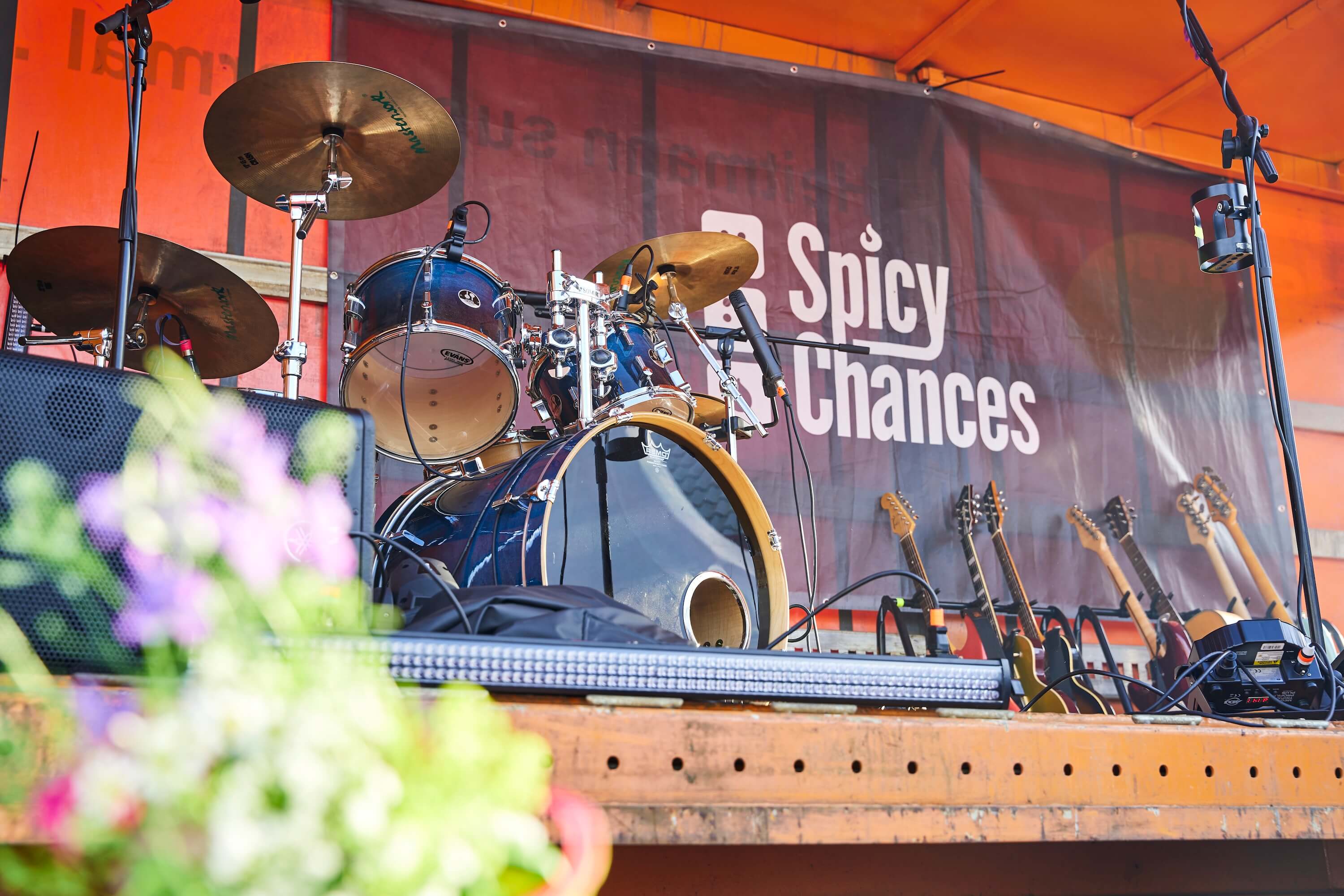 Dienstleister / Künstler